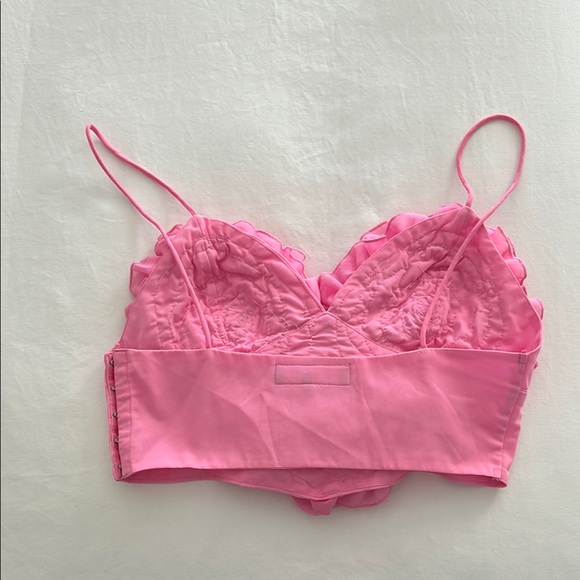 Zara Pink Ruffled Women's Top - Picture 3 of 4